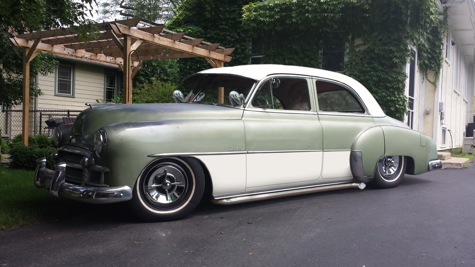 50 Chevy Side 2 tone.jpg