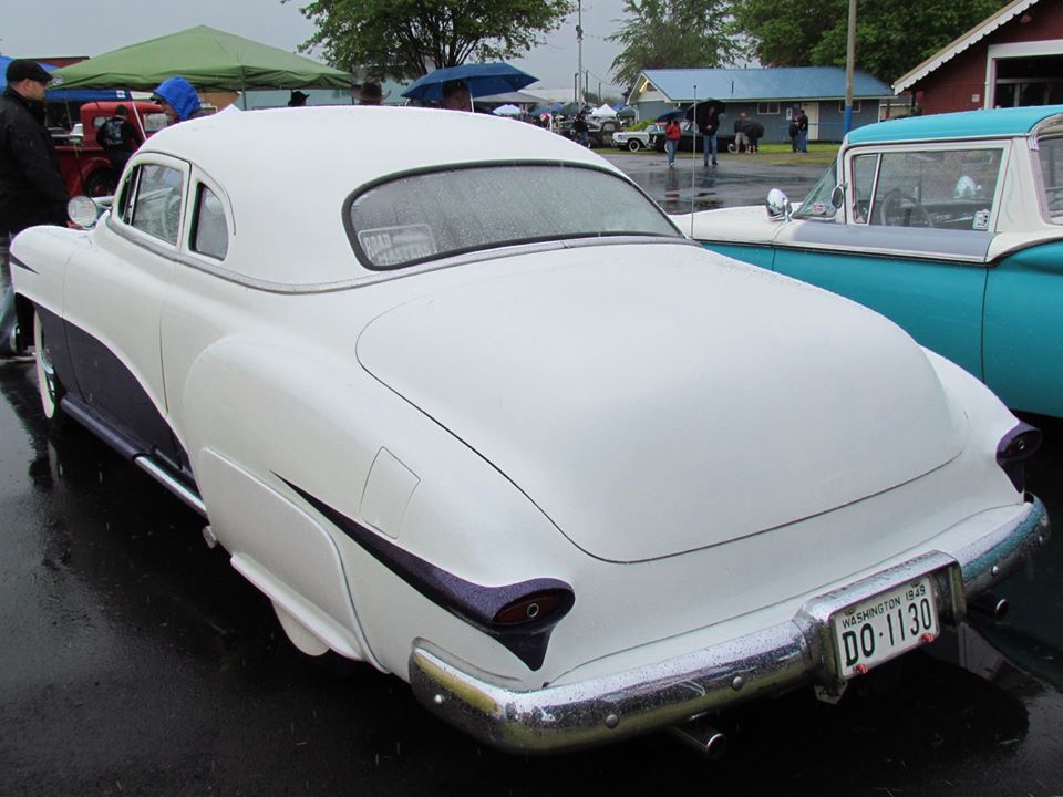 50 Chevy white (2).jpg