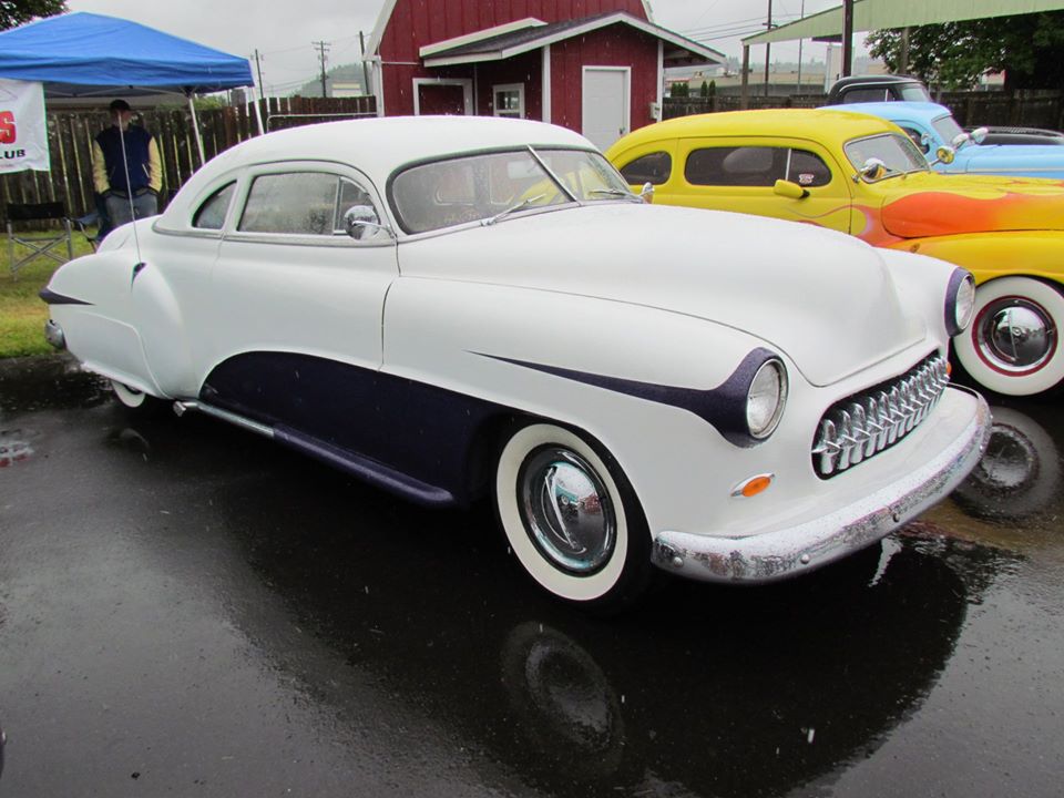 50 Chevy white (3).jpg