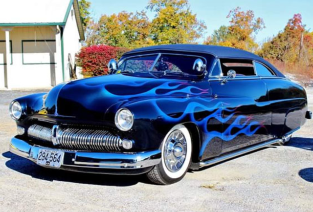 50 MERC CONVERT W FLAMES 2.png