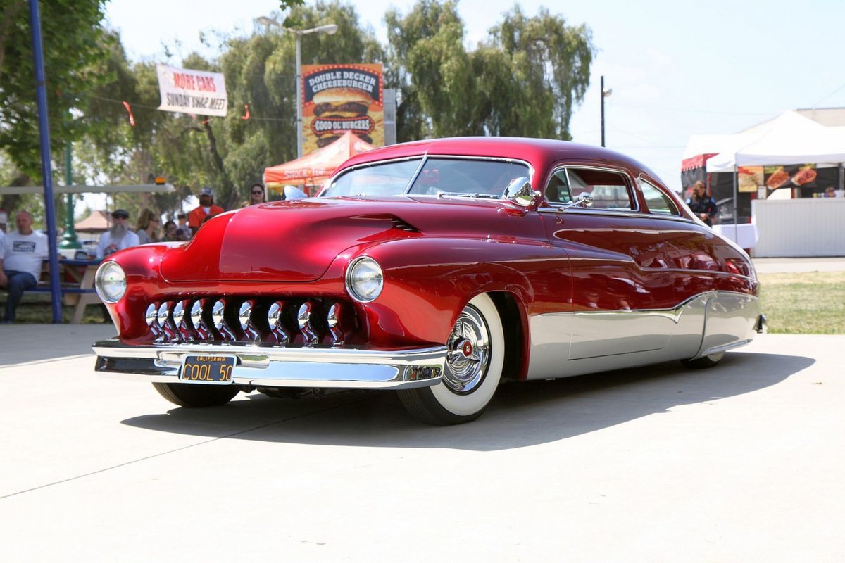 50 Mercury Cool 50 outdoors (2).jpg