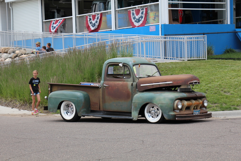 \'51 F100.jpg