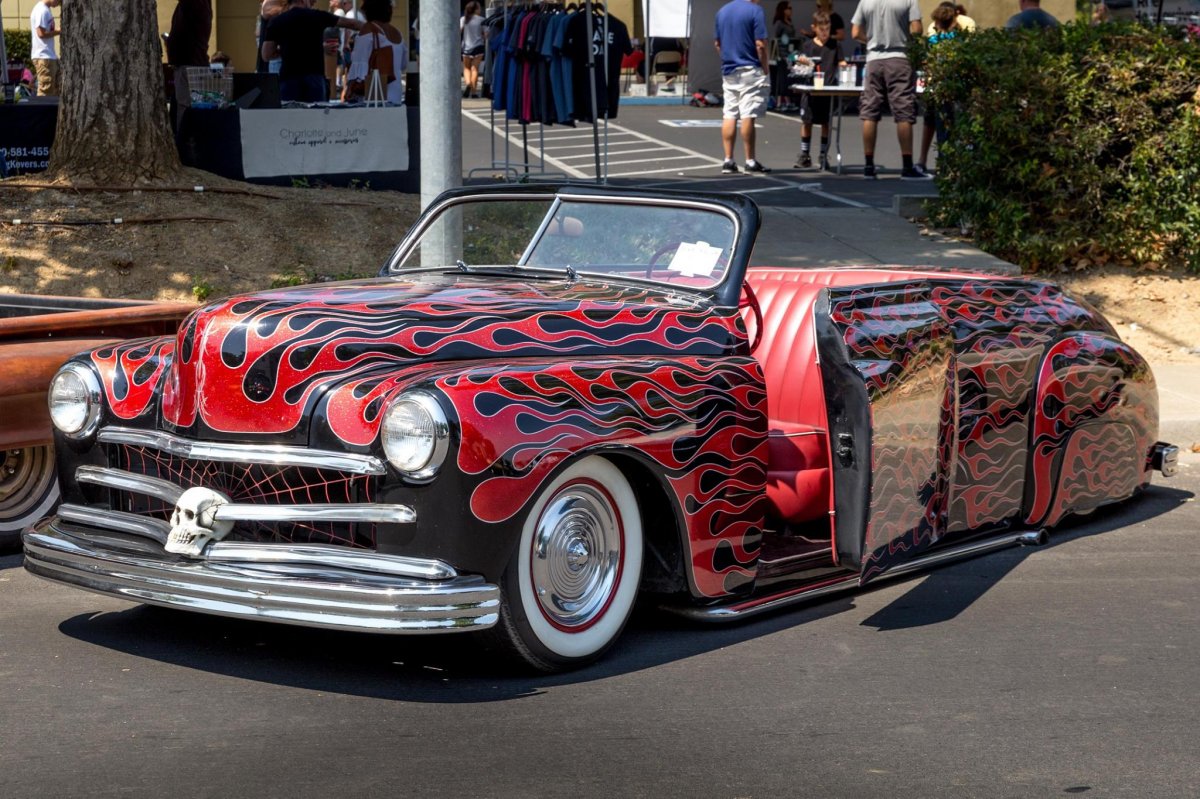 51 Plymouth flames front.jpg