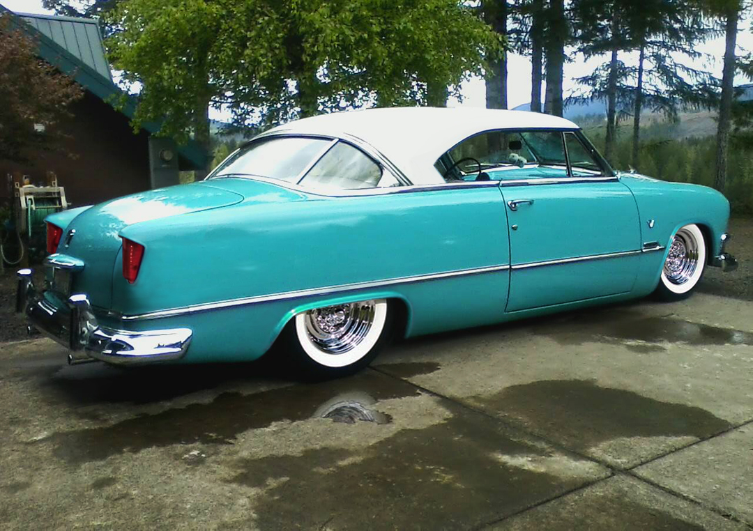 51 Victoria custom 2.jpg