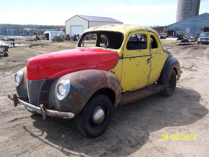 521413_17212563_1940_Ford_Coupe.jpg