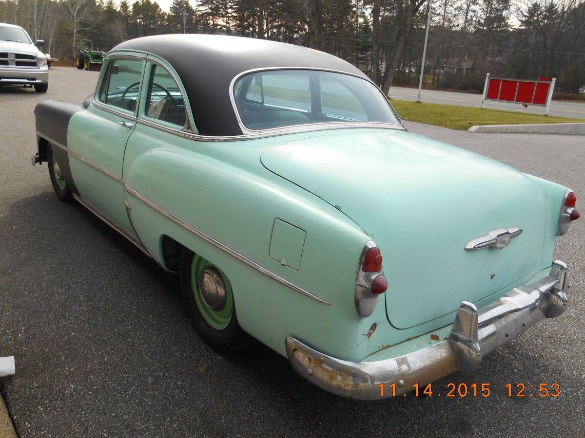 53 Chev...RR condenser mount 006.JPG