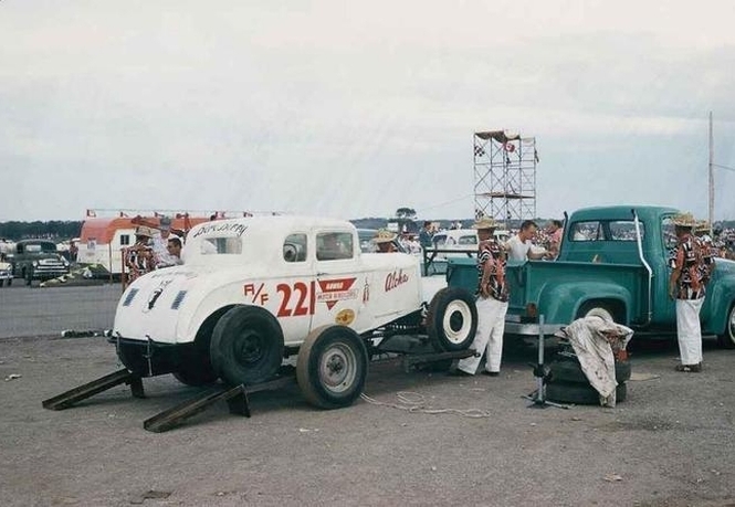 53 f100 stacks and 32 5w altered.jpg