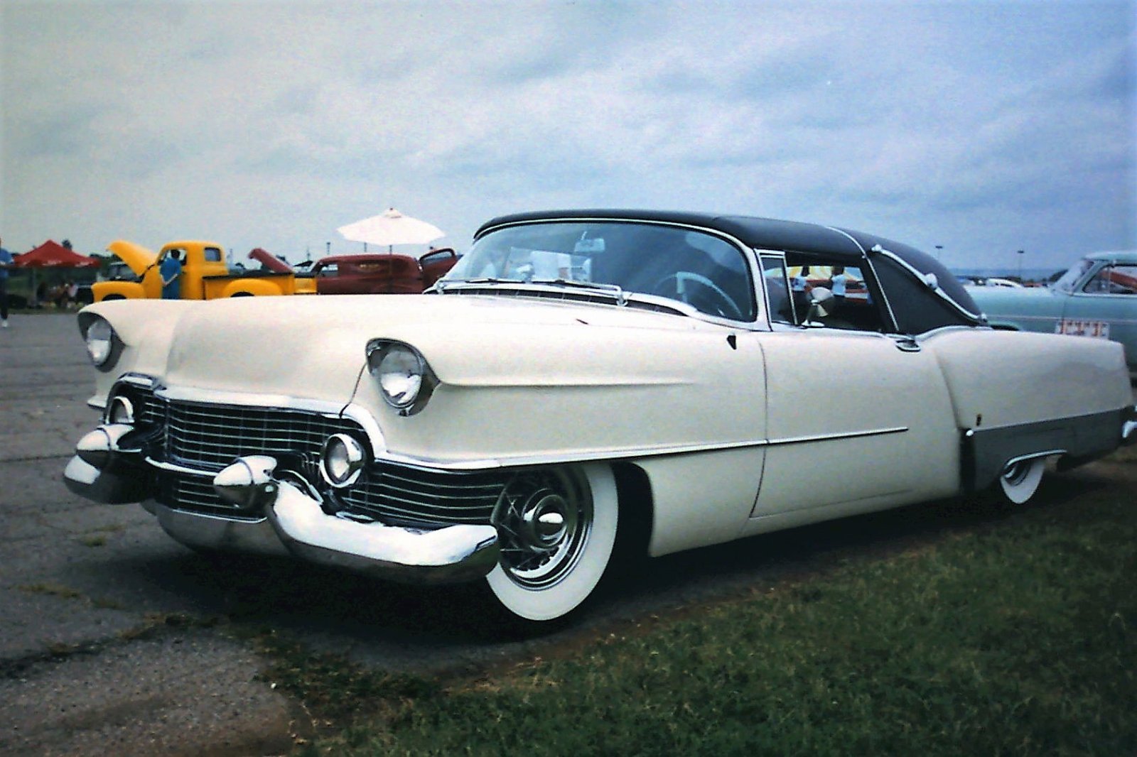 54 CADDY KUSTOM 1994-1.jpg