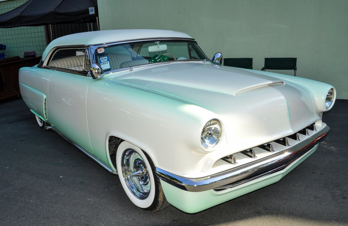54 Mercury Green Pearl F.jpg