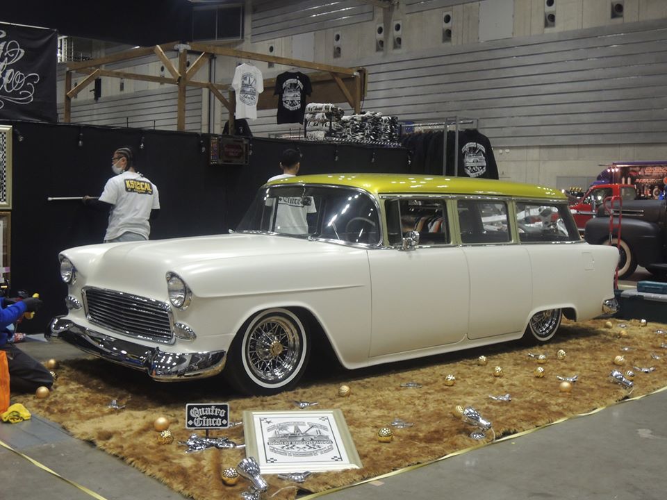 55 Chevy wagon primer.jpg