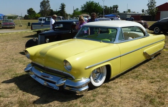 55 Lincoln yellow.jpg