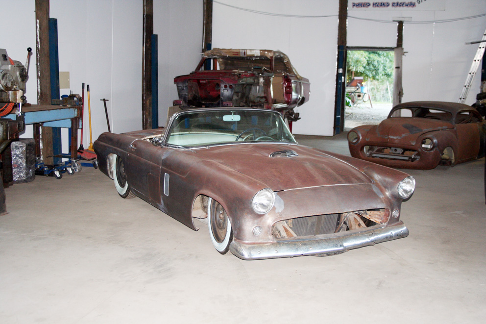 56Thunderbird10.JPG