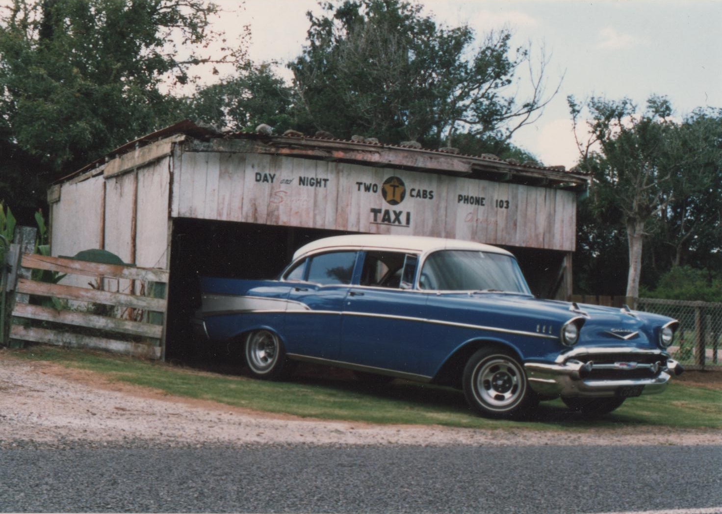 57 Chevrolet Belair 001.jpg