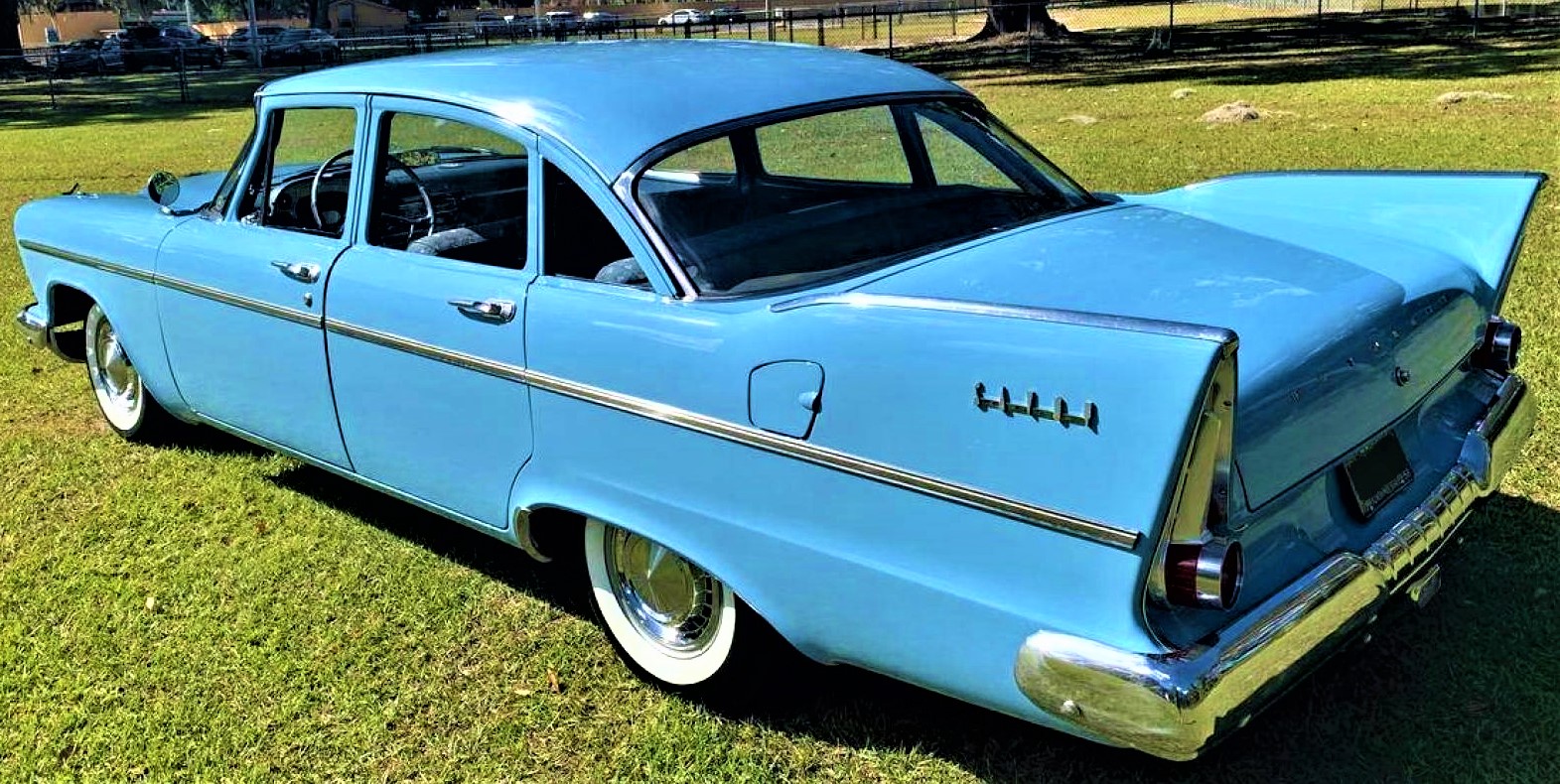 57 plymouth 4 door savoy sedan (2).jpg