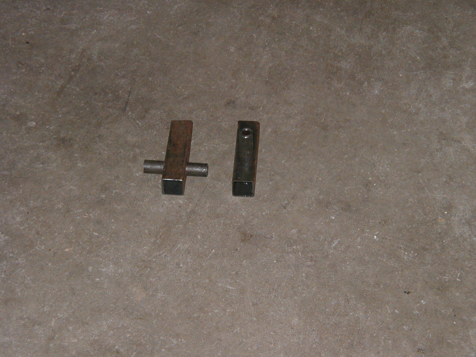 57 wagon mounts 002.jpg