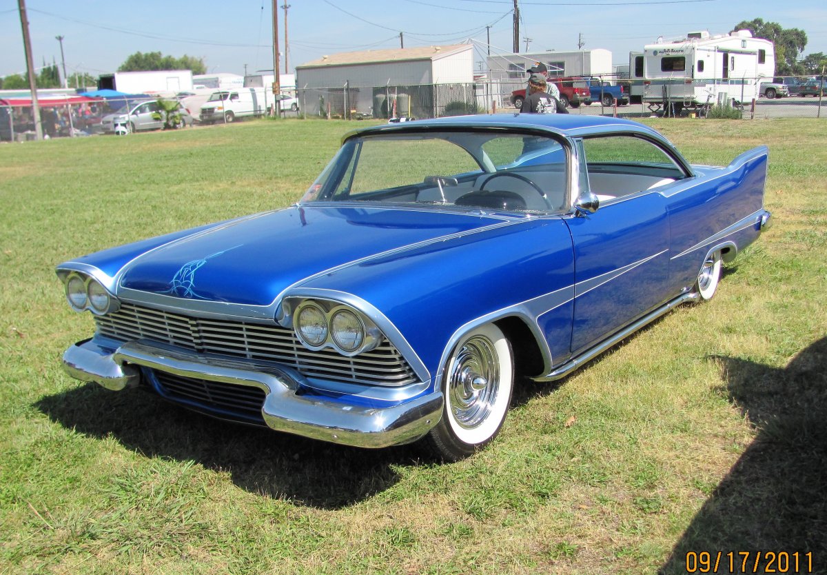 58 PLYMOUTH BLUE BILLETPROOF 2011 (20).jpg