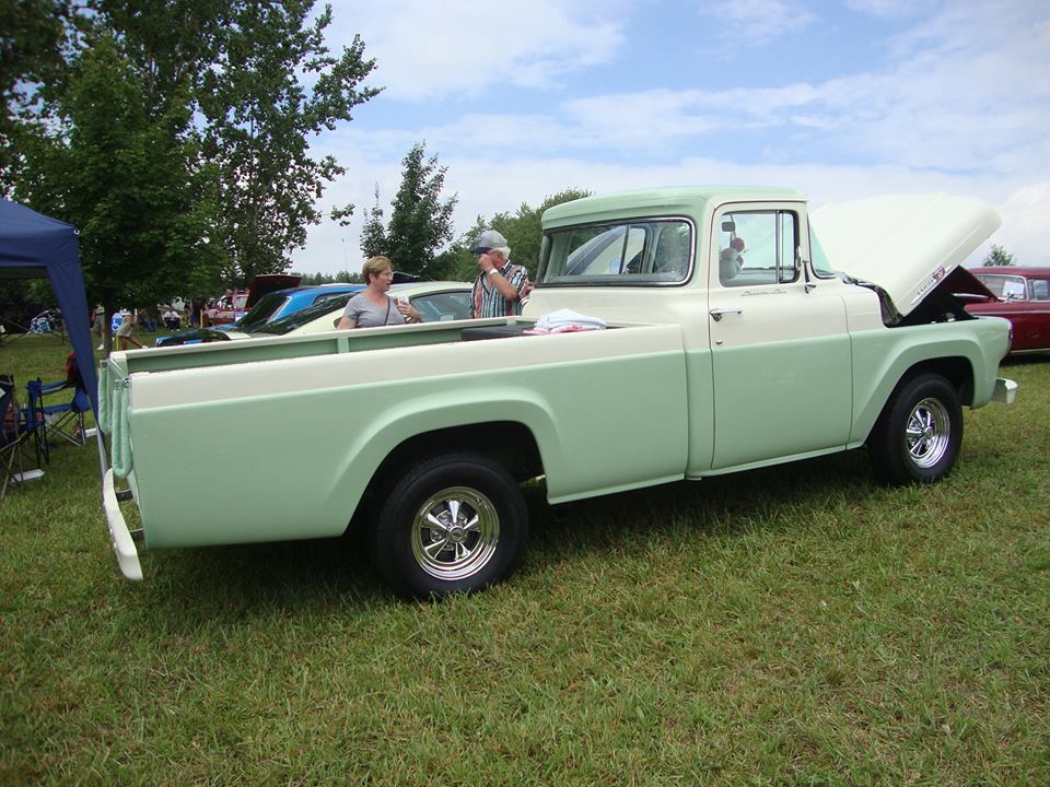 59 F100 long bed g-w.jpg