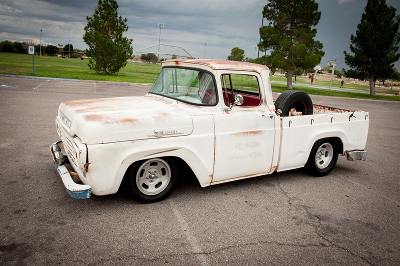 59 F100 white slots 3.jpg