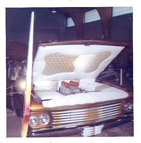 59 Impala gold upholstery 5.jpg