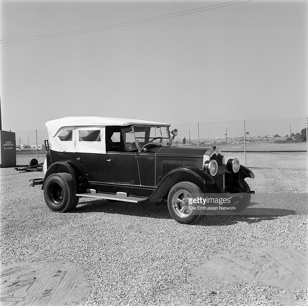 5a9d76ad3df4f_25buicklionsdrags9-16-1965.jpg.ad07e7ba575e82a3953cf6b003731d9a.jpg