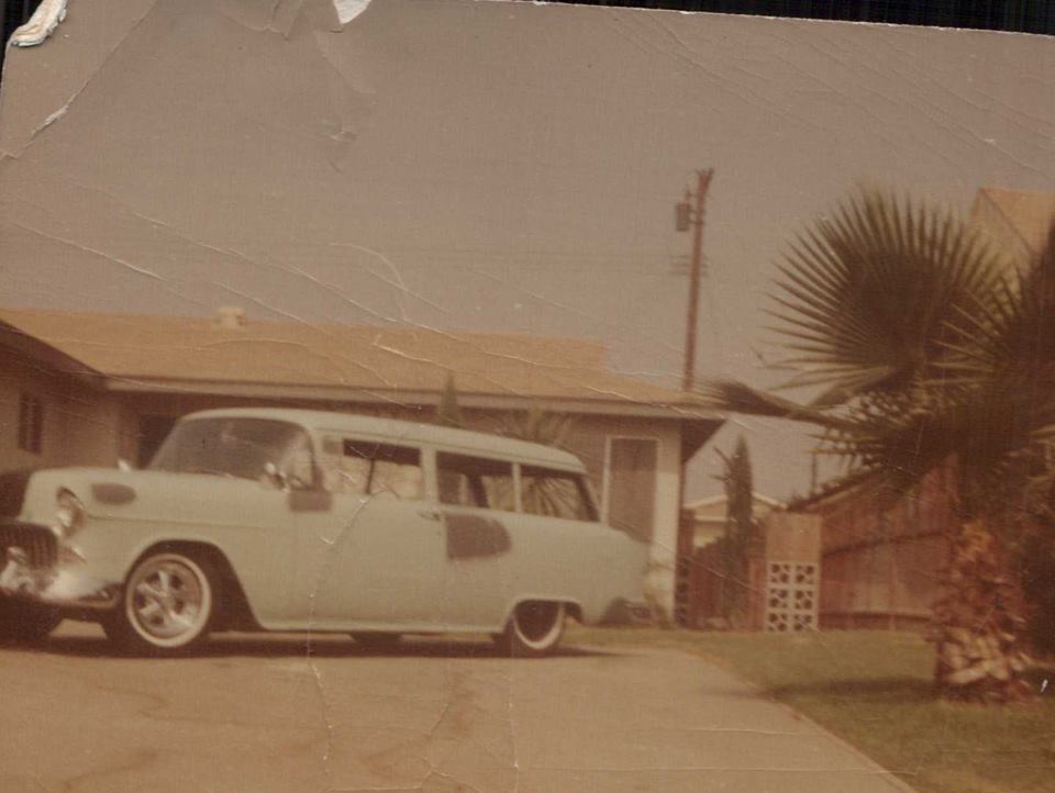 5th car - 1955 Chevrolet Handyman.jpg