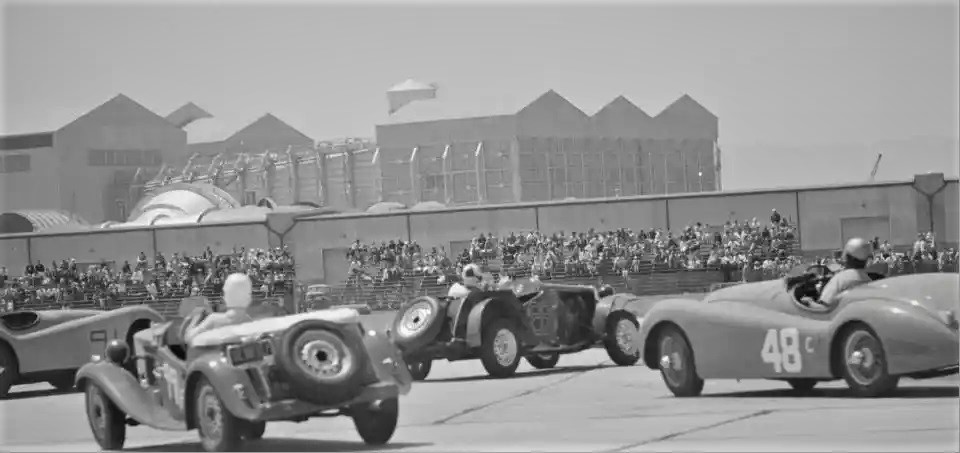 6 moffett 04.jpg
