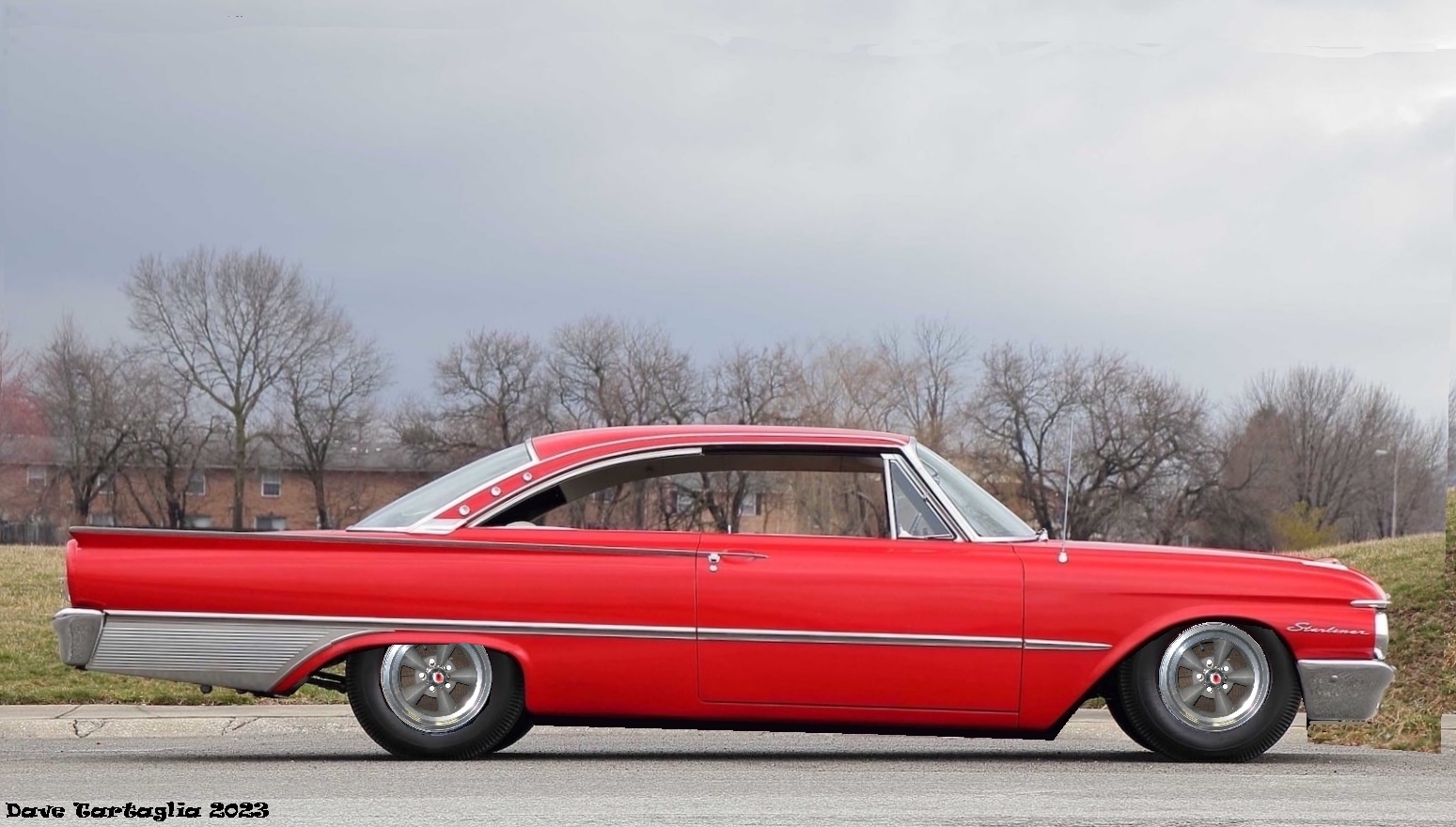 61 Starliner 03 raked V3.jpg