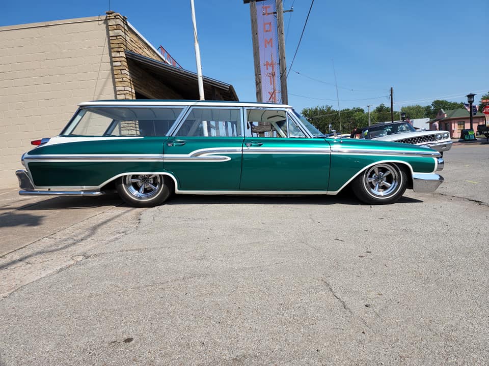 62 Merc wagon.jpg