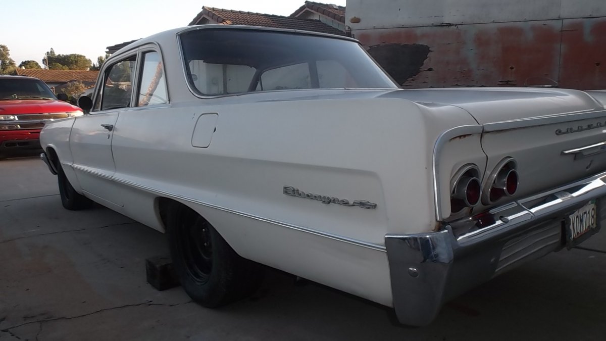 64 chev 228.JPG