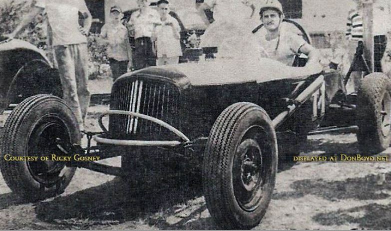 66 1949 - Dee Powell in his race car at the Opa-locka Speedway.JPG