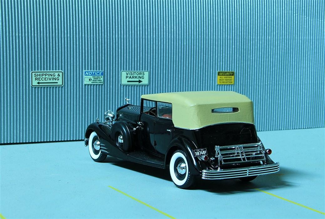 682454732_cadillac3302.jpg.7ebde1e02fcd1f3d1b270583c1f81c31.jpg