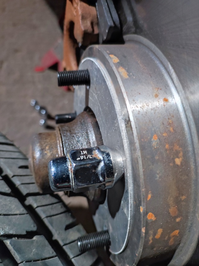 7 16 chrome lug nut.jpg