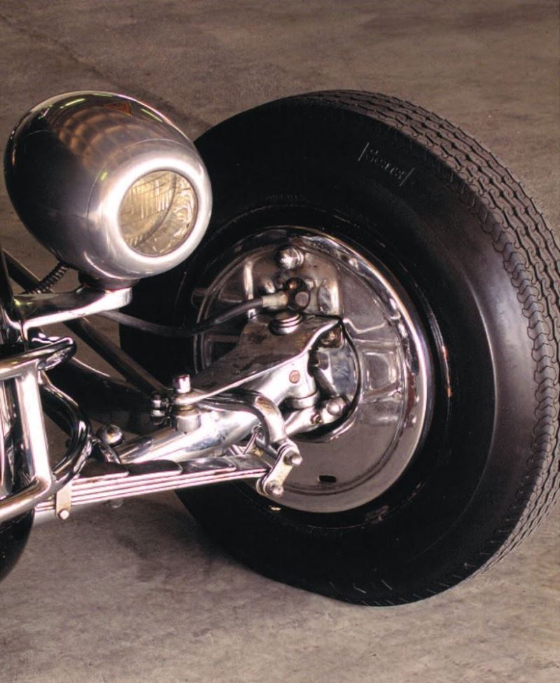 7 - Frank Mack T - front suspension (Dain Gingerelli).JPG