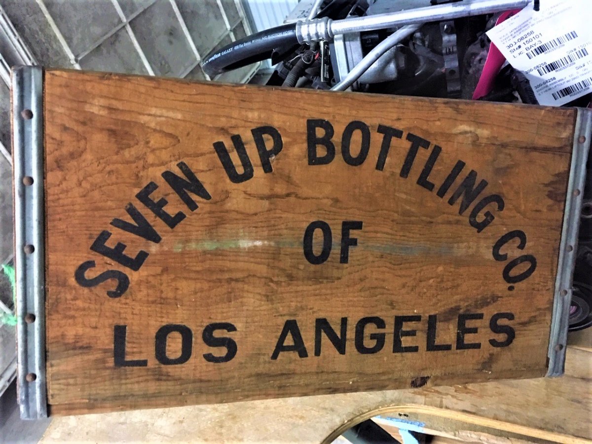 7 Up box 3 (2).JPG