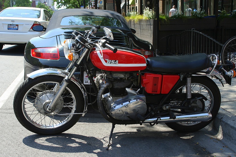 71 BSA.jpg