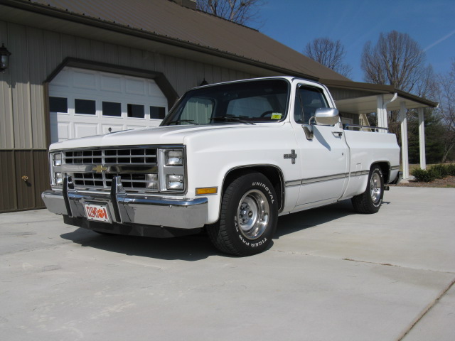 86 Silverado.JPG