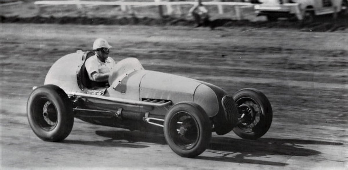 9-27-e-1949.JPG