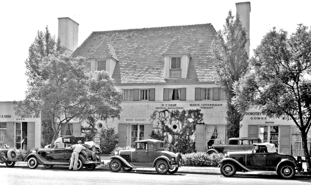 9000-Sunset-Blvd.-Circa-1936-with-1930s-Cars-1.jpg