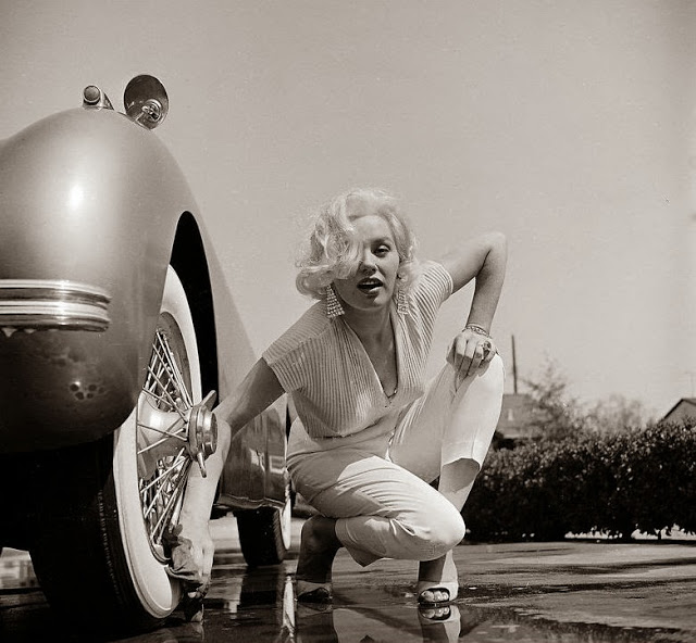 97 Mamie VanDoren.JPG