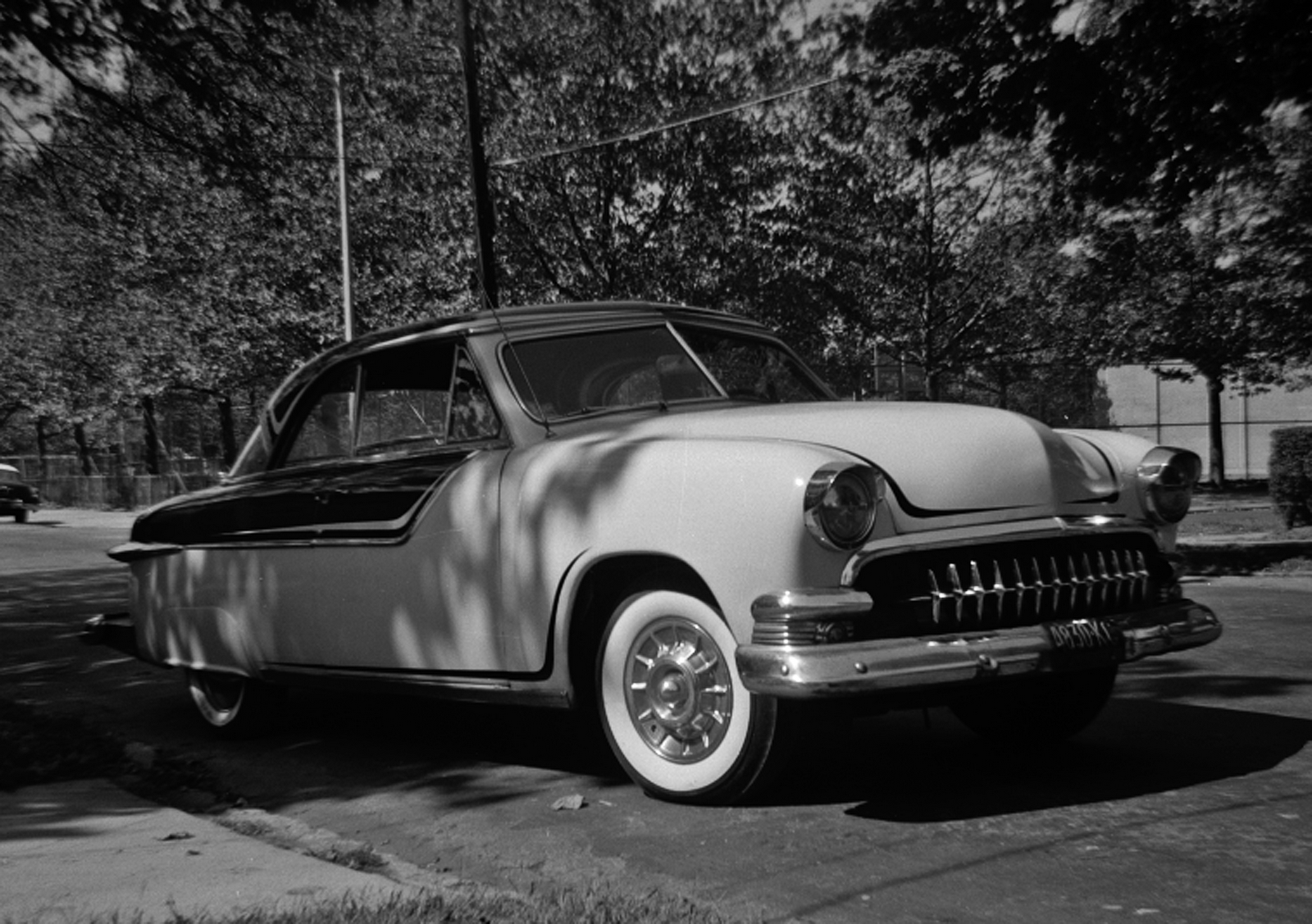 __10Paul's-'51-Ford-2.png