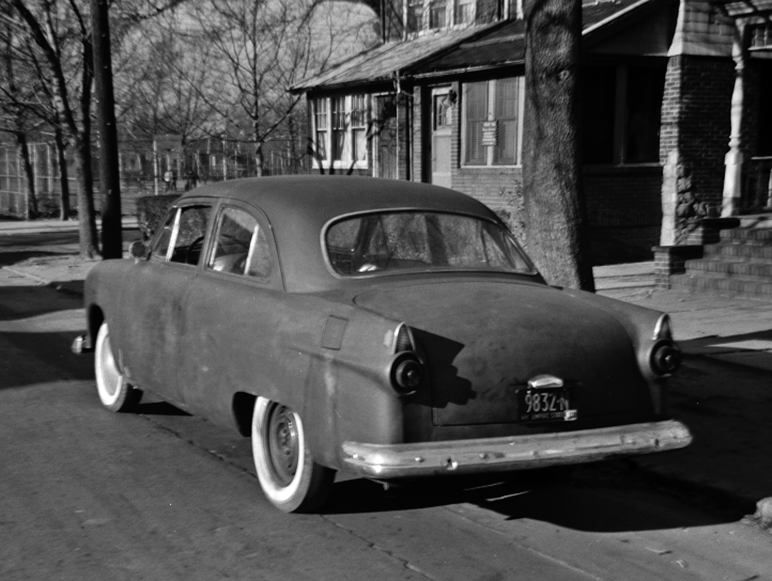 __4Ed-Talerine-'51-Ford-rear.png