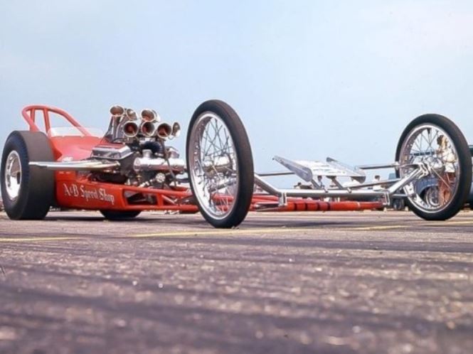 A & B Speed Shop 1 int.JPG