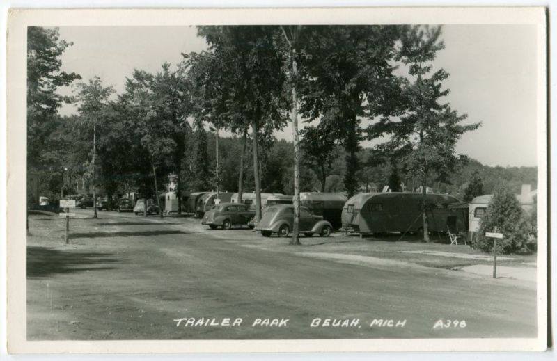 A campground in Beulah, MI.jpg