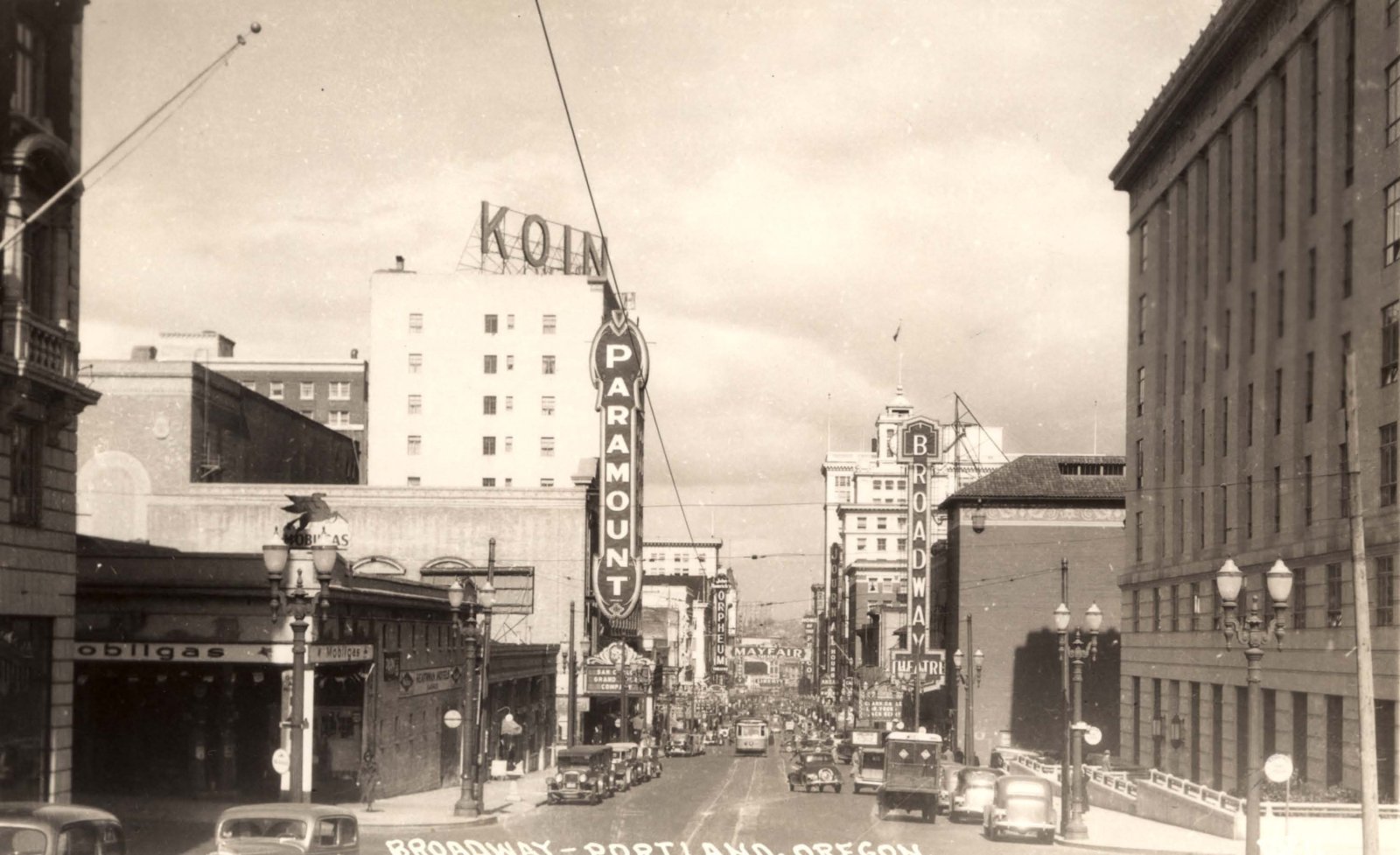 a2004-002-853-sw-broadway-north-1935.jpg