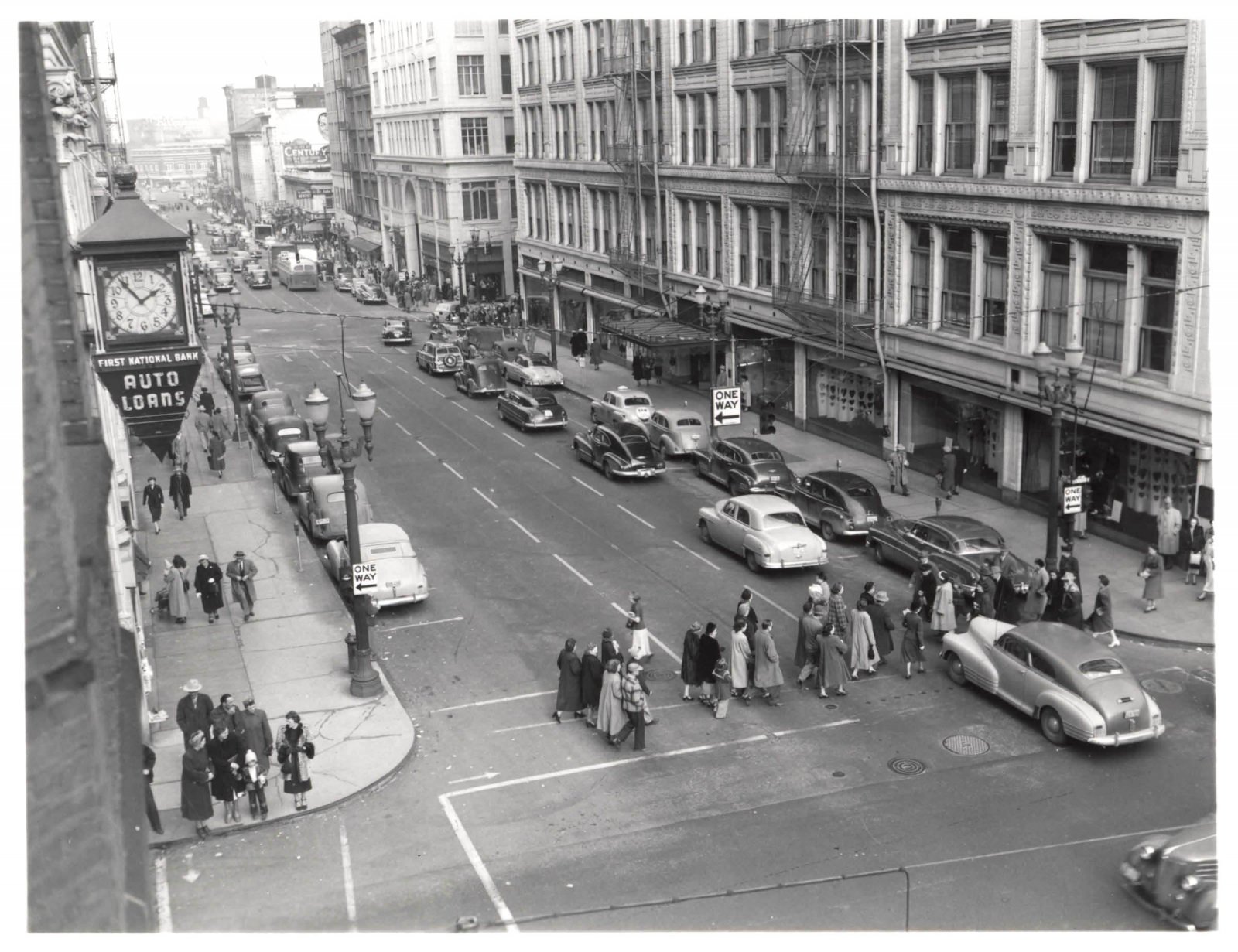 a2005-001-436-sw-morrison-and-6th-ave-north-1949.jpg