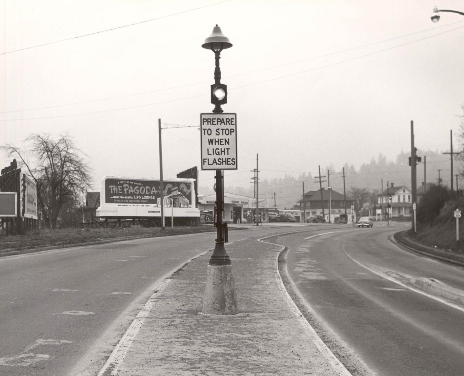 a2005-001-703-sw-barbur-blvd-near-hamilton-looking-south-1950.jpg