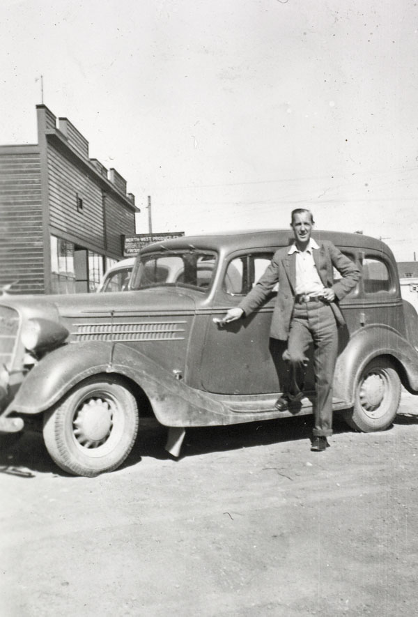 AC-126 Auto 1930-3.jpg