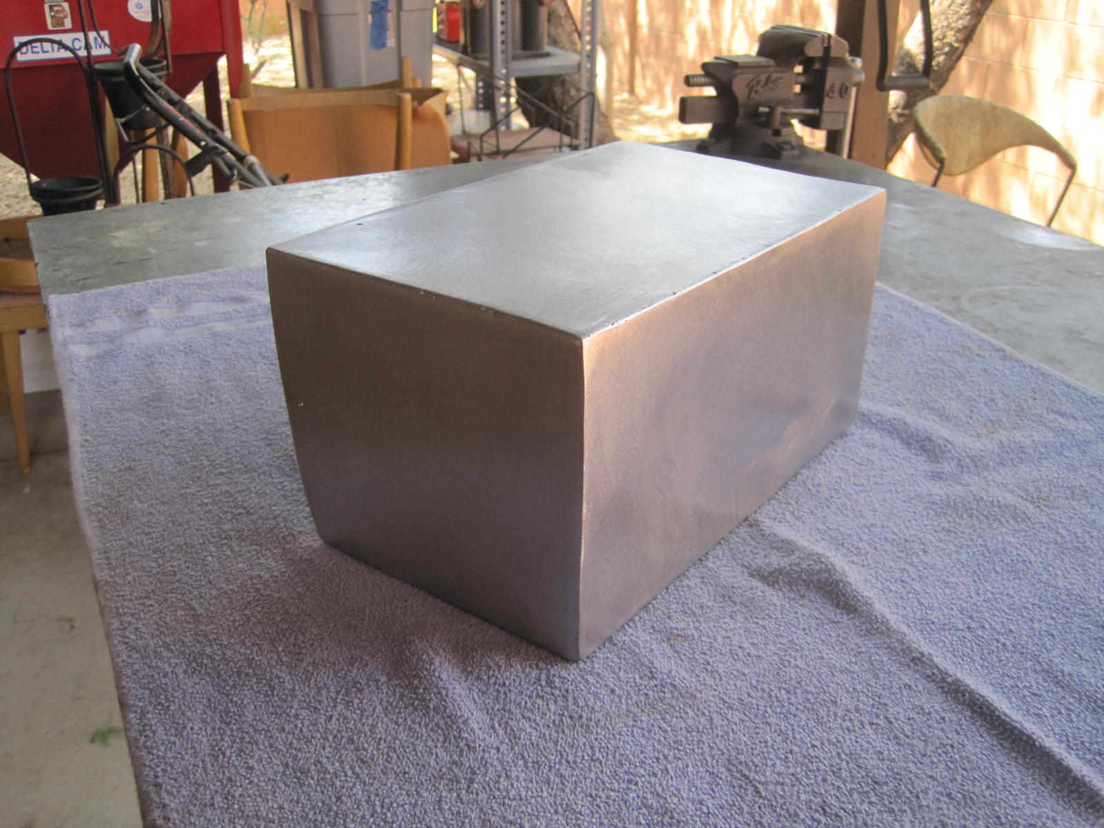 AC Battery Box Car parts 014.JPG