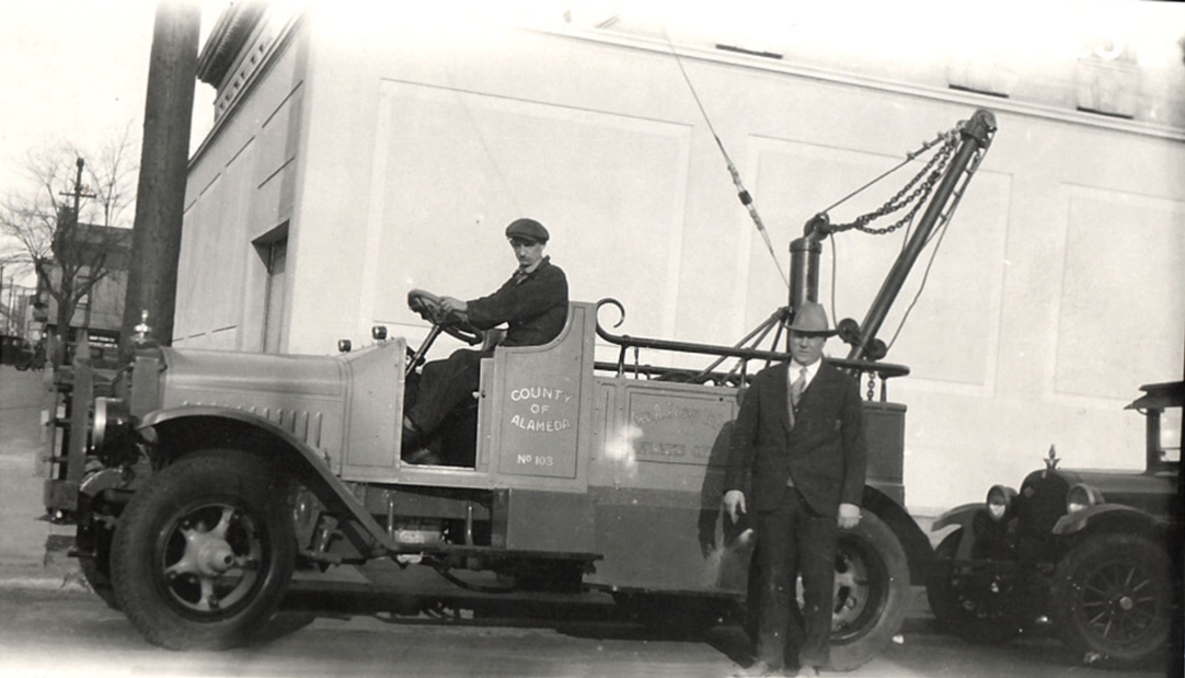 alameda tow truck.jpg