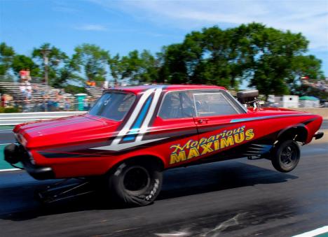 altered plymouth Moparious Maximus Owned by Larry Grenko Sr. & Jr..jpg